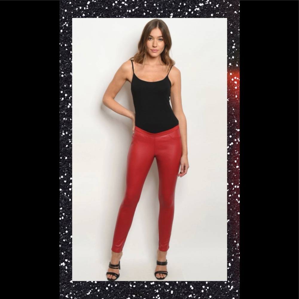 RED LOW RISE FAUX LEATHER LEGGINGS JEGGINGS ❤️